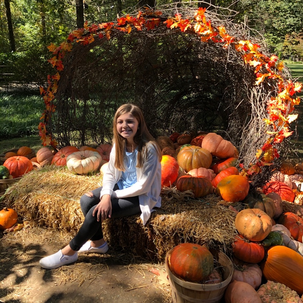 Meet your Posher, Mylee